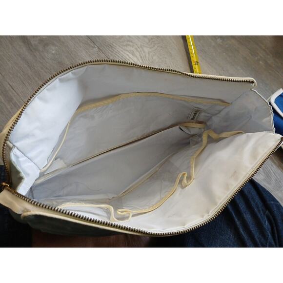 Cosmetic Bag - Picture 3 of 3